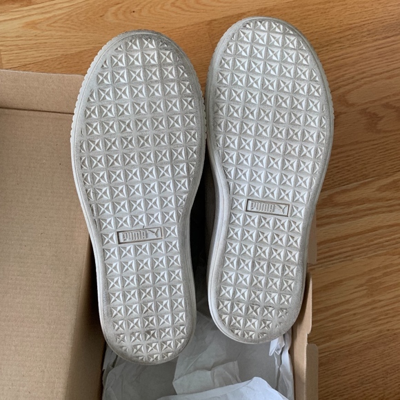 Puma Suede Platform Sneakers - Picture 5 of 6